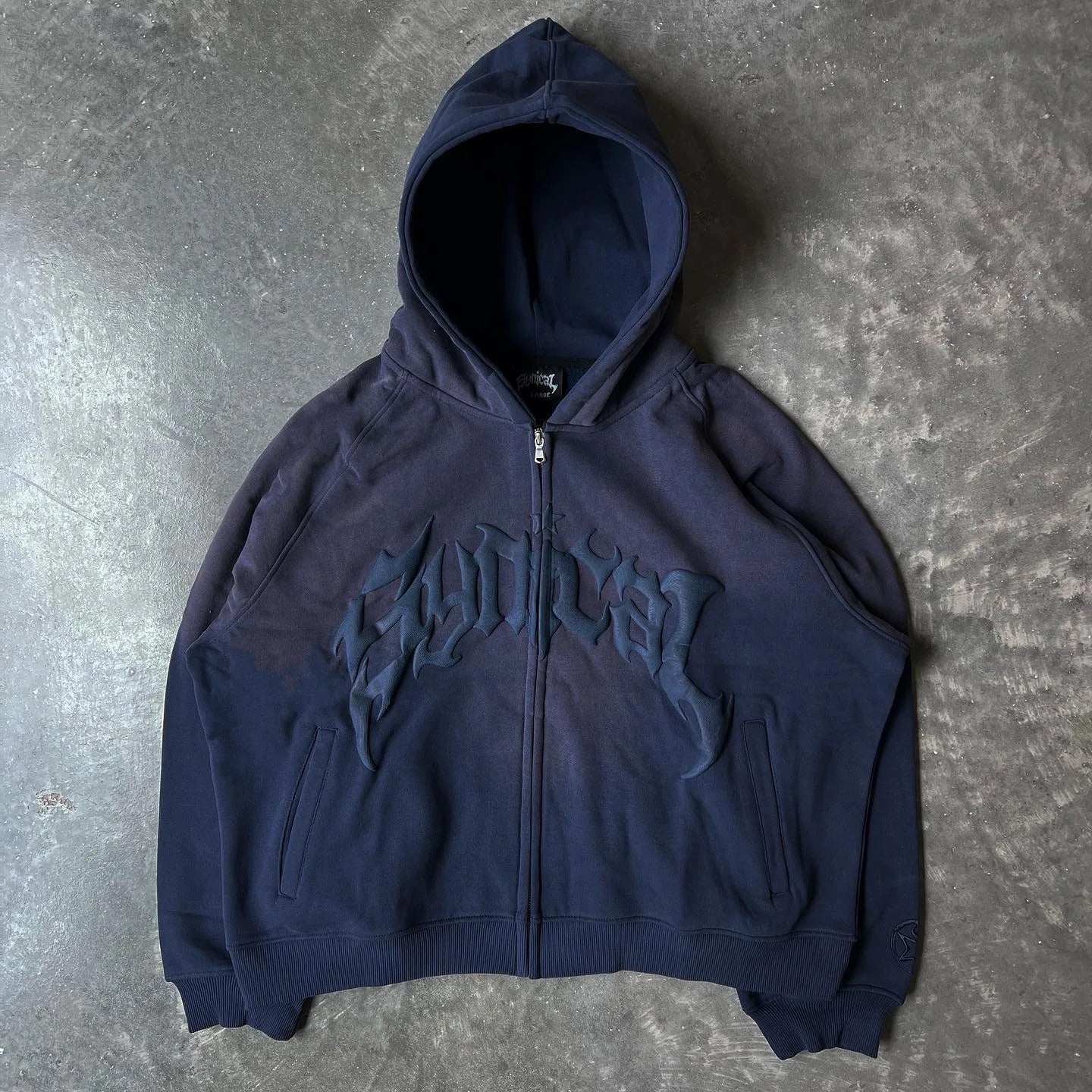 synical zip up